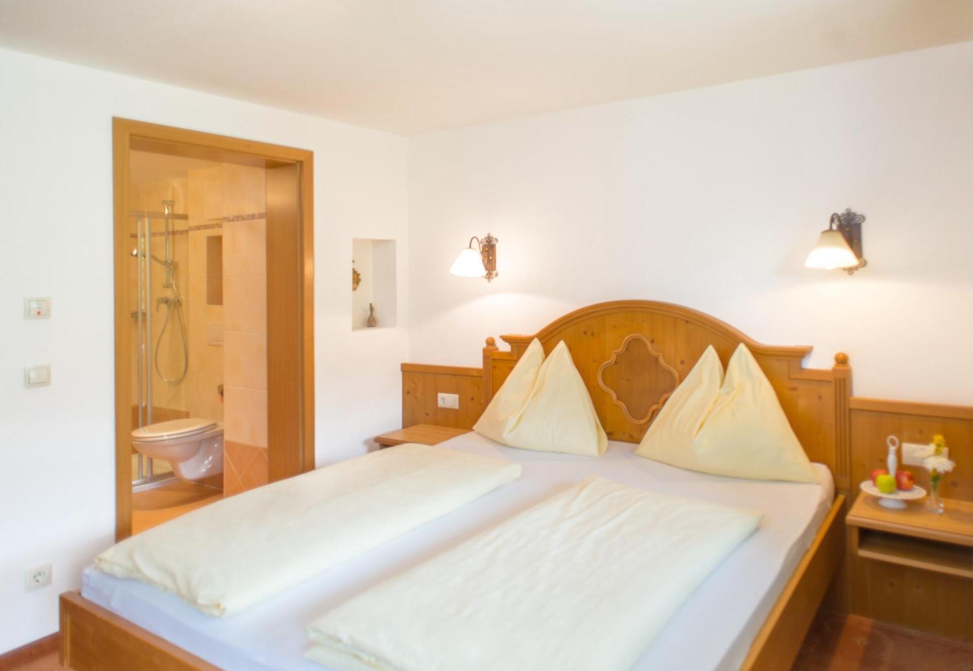 Landhotel Hubengut Bed And Breakfast Radstadt Quarto foto